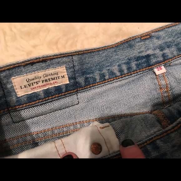 Levis Jean skirt - Picture 2 of 3
